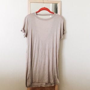 Forever 21 V-Back T-Shirt Dress